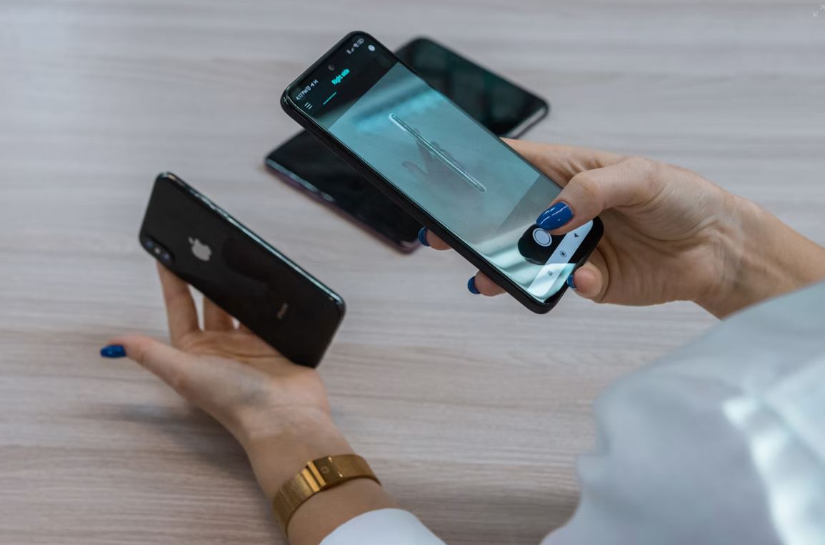 Comparing Mobile Repair Marketplaces